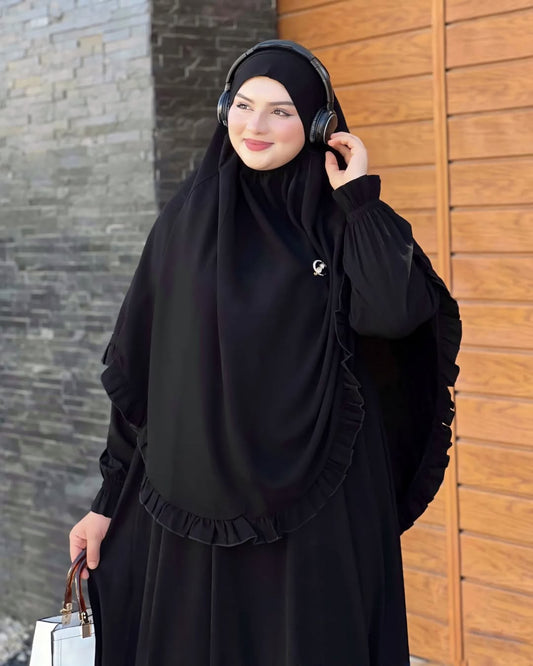 عباية السودا الخليجية
