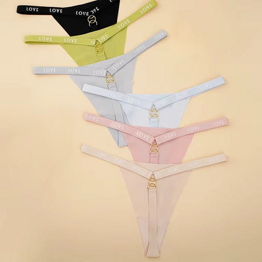 strings femme ultra sexy